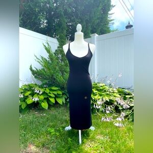 EUC ARITZIA black wilfred slip dress size XS